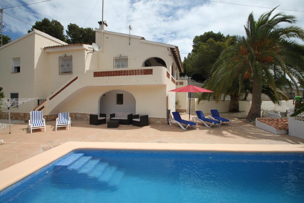 Miquel - Pretty Holiday Property With Garden And Private Pool In Moraira Kültér fotó